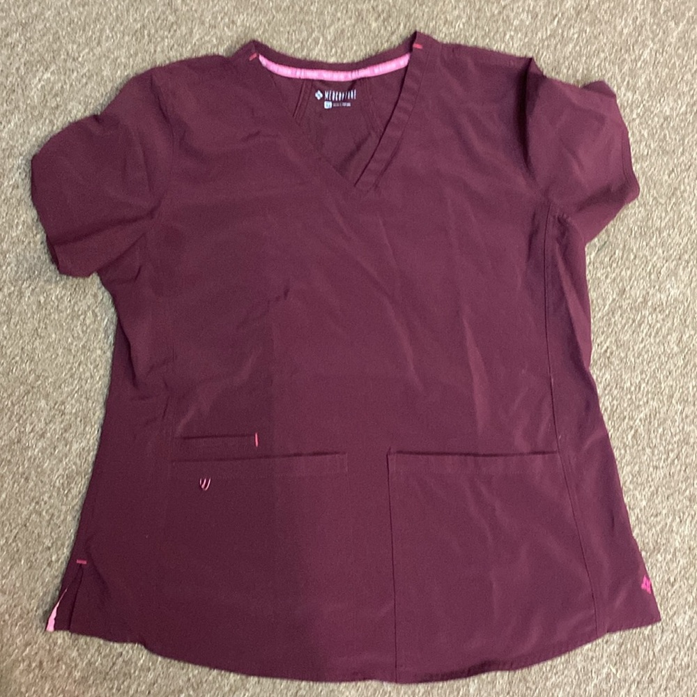 Medcouture Scrubs - Jogger Pants L, Top XL